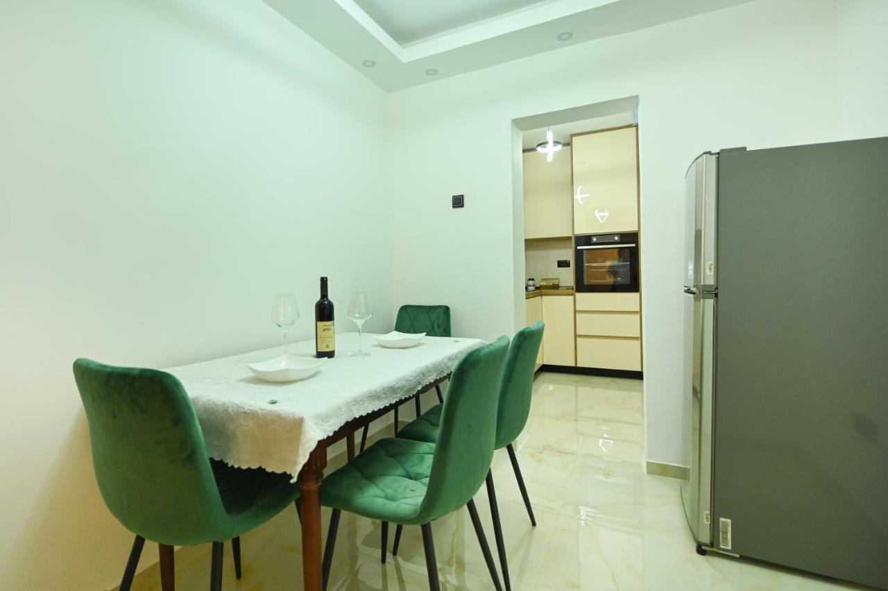 Apartman Oskar 포드고리차 외부 사진